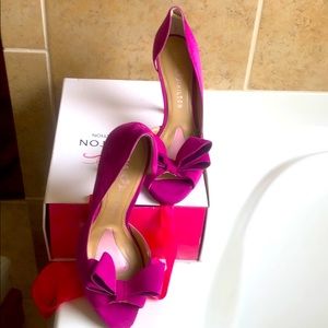 Paris Hilton high heels